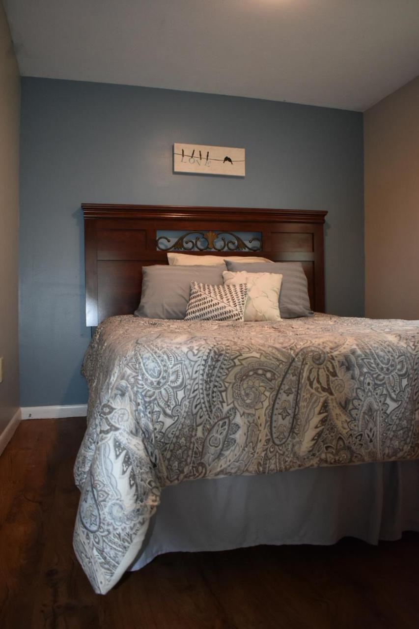 Cozy 2 Bedroom House Adrian Bagian luar foto